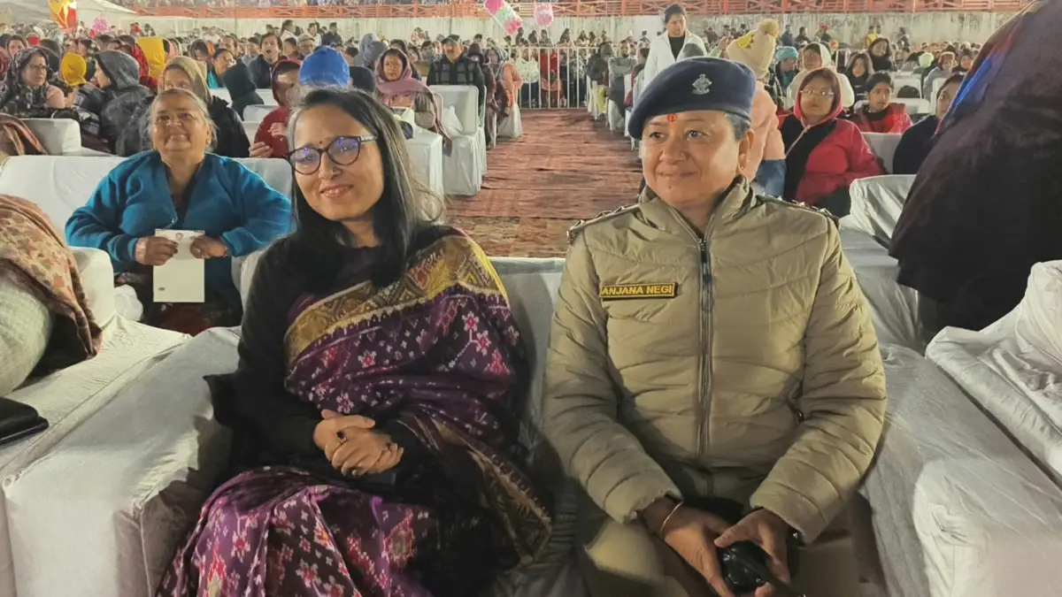 नैनीताल में विजयादशमी पर रावण दहन, 20 हजार से अधिक लोगों की उमड़ी भीड़; जय श्रीराम के जयकारों से गूंजा फ्लैट्स मैदान, वीडियो….